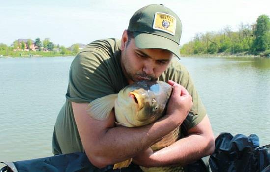 Oferta 4CARP pentru editia cu nr. 5 a Cupei Carpbook